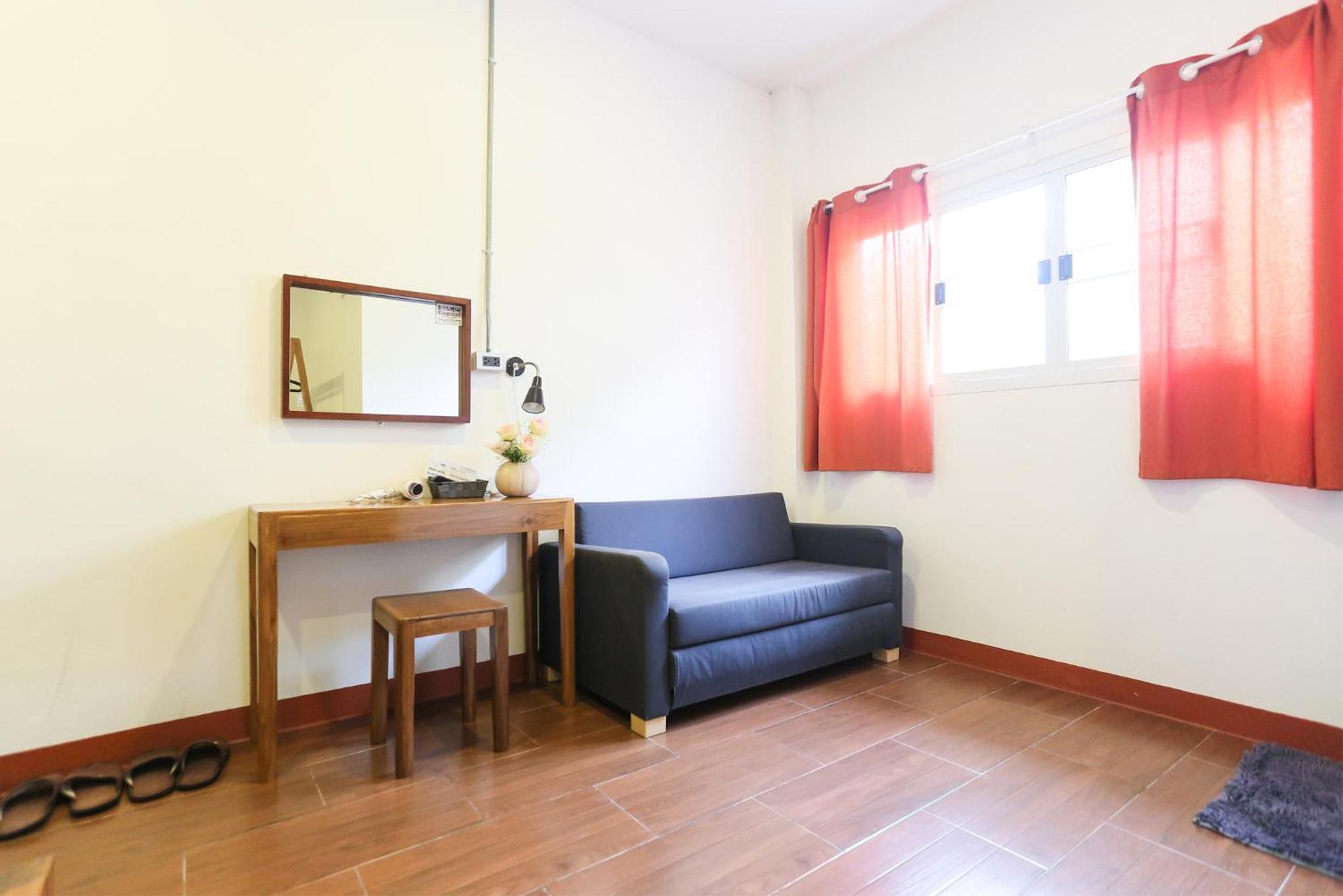 The Garage Hotel Chiang Rai Phòng bức ảnh